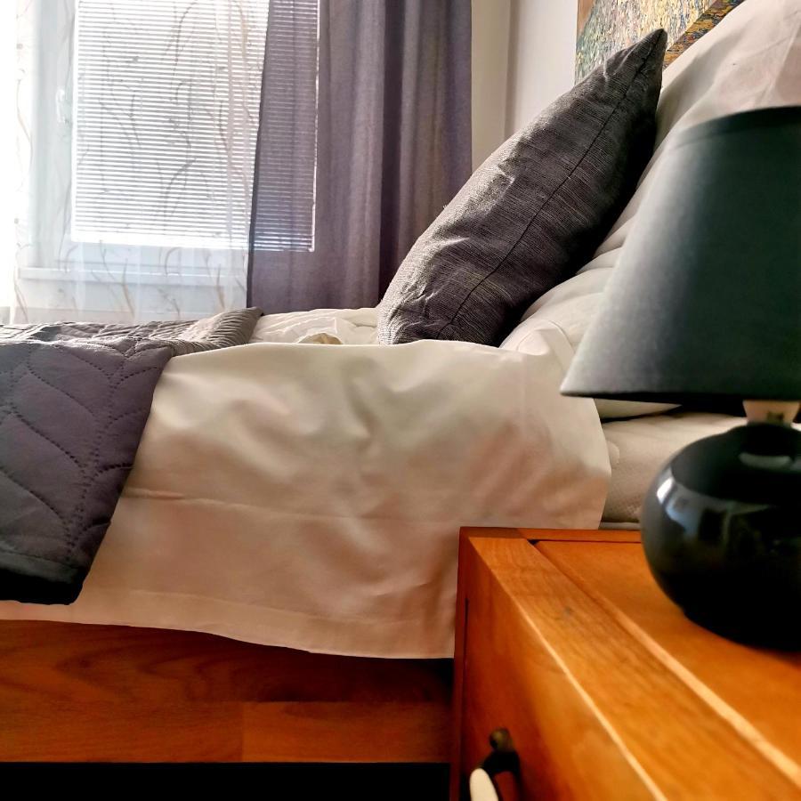 Cozyhome Retro Apartment Bratislava Esterno foto